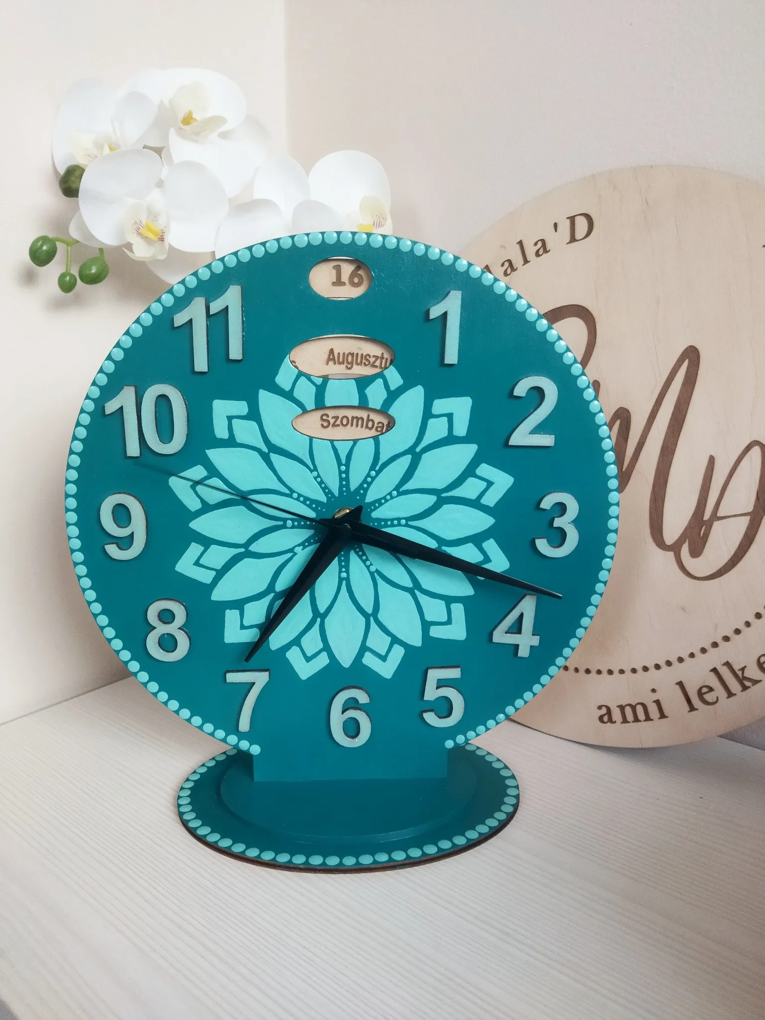 Mandala óra részlet